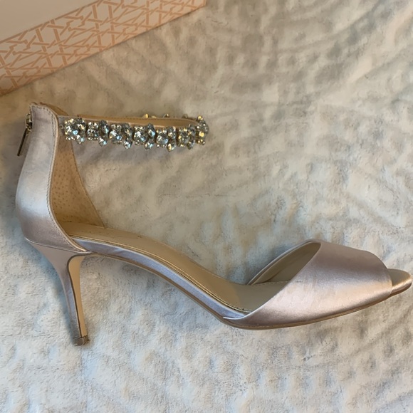 Badgley Mischka Jewel Rose Gold Genevieve Size 8.5 - Picture 5 of 12